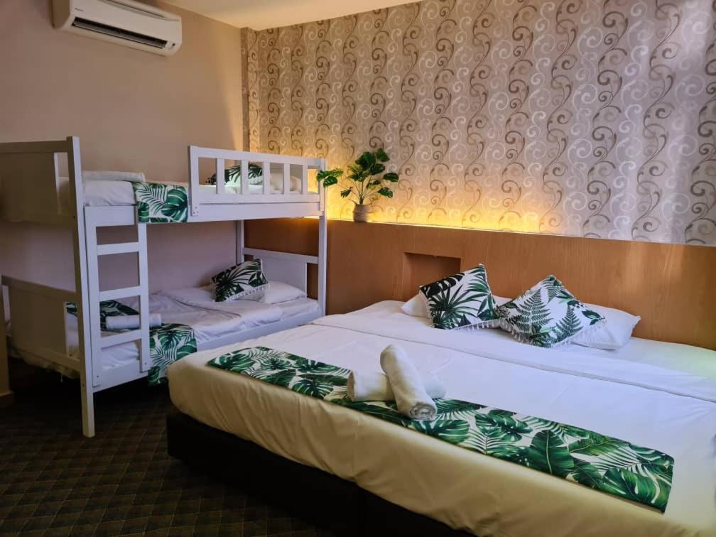 Grandeur Hotel And Spa Malacca Exteriör bild